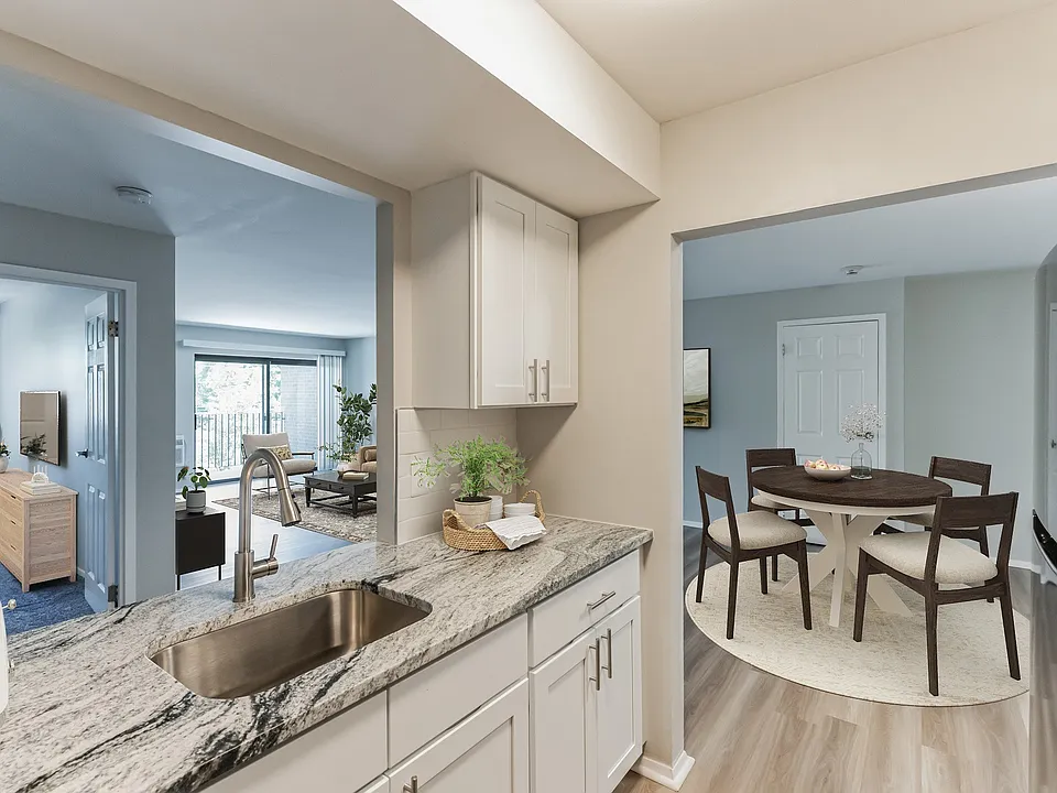 Eagle Rock Apartments at Framingham