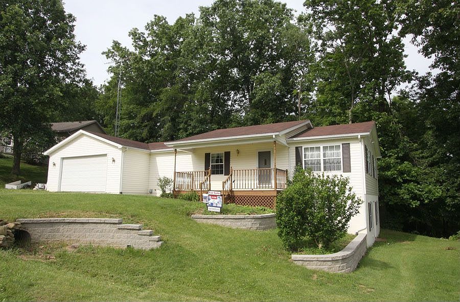 1st image of 197 Valleybrook Cir