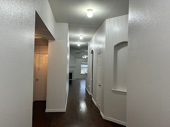 2nd image of 507 Calvary Dr