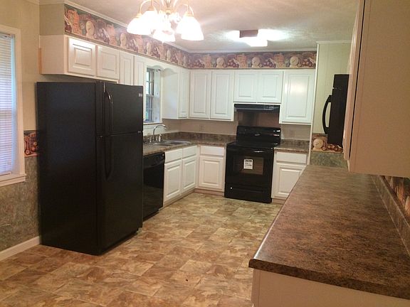 Appliances included