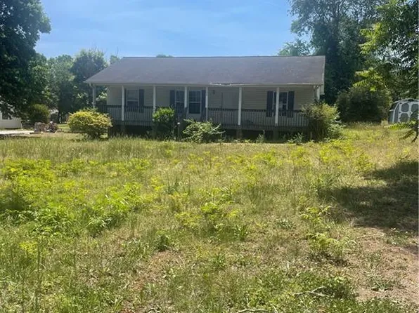 199 Greenhaven Dr, Lexington, NC 27292
