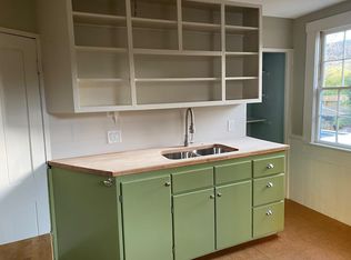 76 Callender Ave #1, Newport, RI 02840