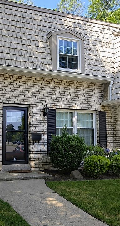 1st image of 6 Corey Colonial