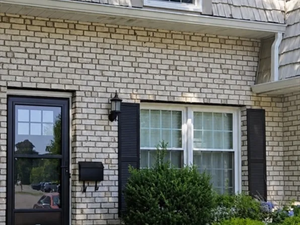 6 Corey Colonial, Agawam, MA 01001