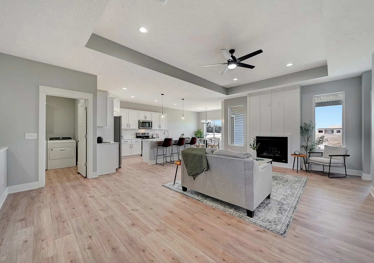 Newly Constructed Spacious Townhome — Photo 2