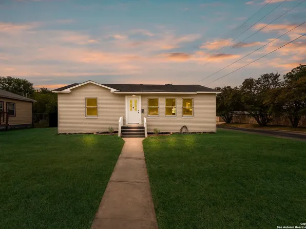 530 John Page Dr, San Antonio, TX 78228