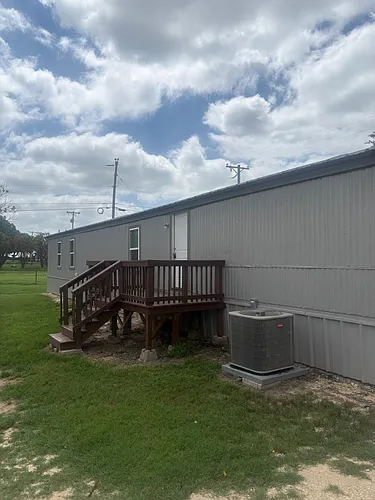 150 Private Road 1610 Photo 1