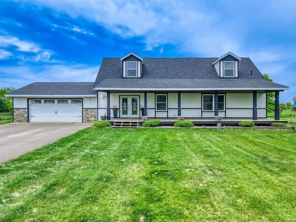 706 County Road H, New Richmond, WI 54017