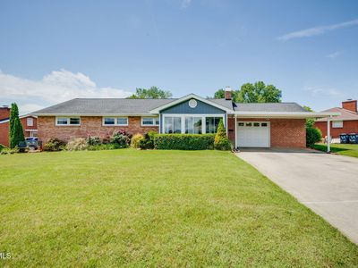 844 Mimosa Dr, Kingsport, TN, 37660