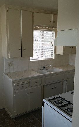 4th image of 2145 San Clemente St APT F