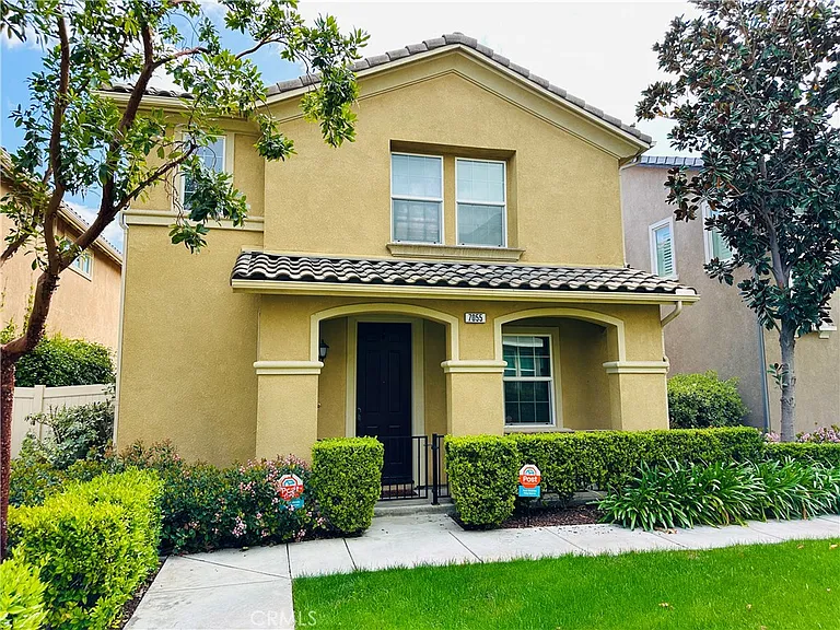 7055 Village Dr — Photo 1