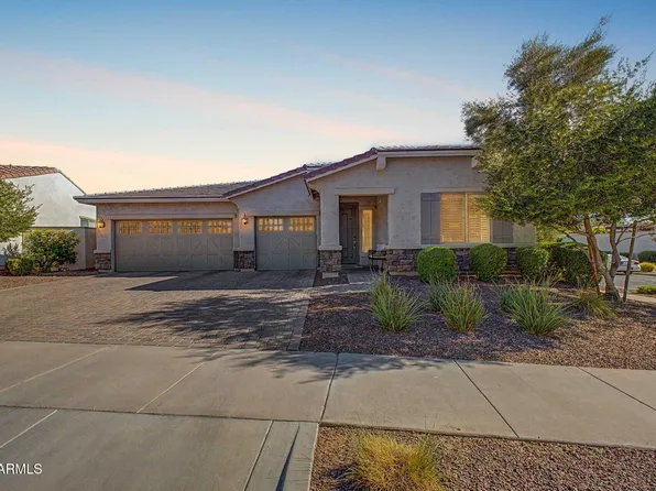 2151 N BEVERLY Place, Buckeye, AZ 85396