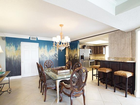 5th image of 900 Gulf Shore Dr Unit 1086