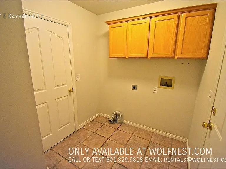 77 E Kaysville Ct — Photo 23