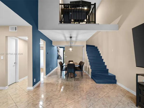 11166 NW 37th St, Sunrise, FL 33351