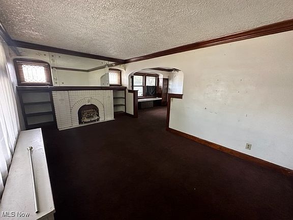 4th image of 3513 E 110th St
