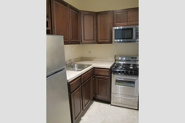 Rented by Stribling | media 17