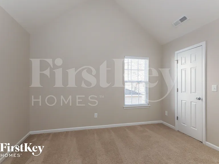 5911 Parkstone Dr — Photo 14