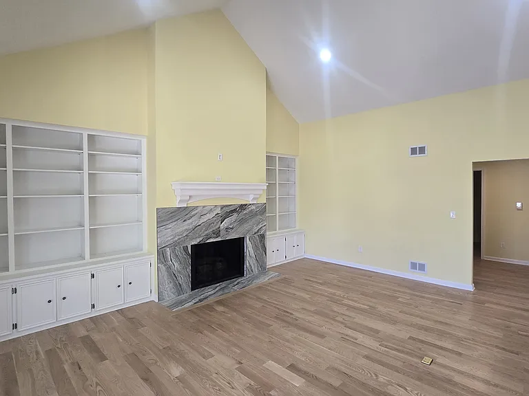 Beautiful Built-Ins & Gas Fireplace