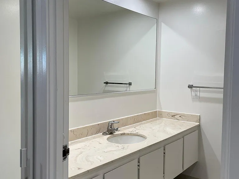 800 W 1st St #2807 — Photo 12