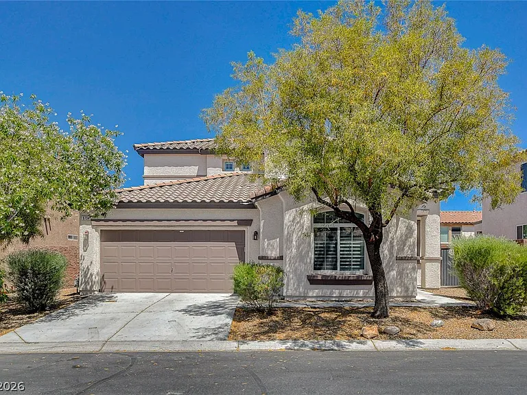9734 Maspalomas St — Photo 1