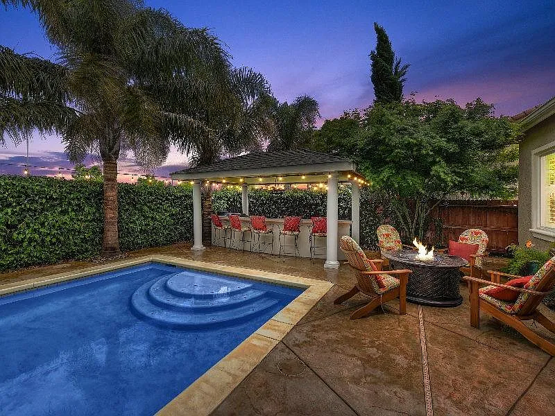 6224 Vilamoura Way photo 1