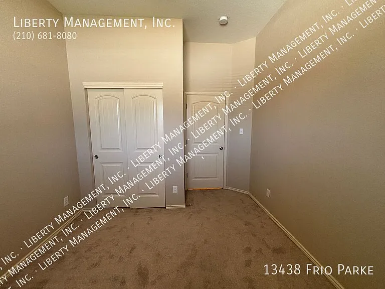13438 Frio Parke — Photo 6