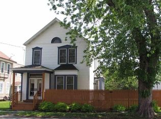 336 3rd Ave #2, Troy, NY 12182