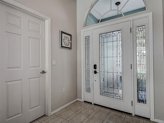 4th image of 1105 CLIPPERS WAY