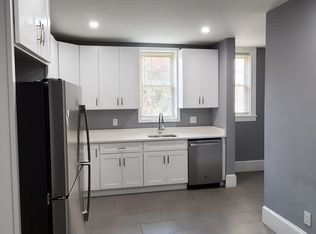 859 Washington Blvd APT E, Baltimore, MD