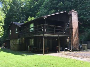 220 Panther Blvd, Staffordsville, KY 41222