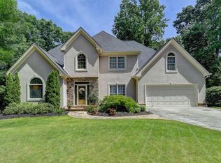 3865 Riverbank Dr, Lilburn, GA 30047