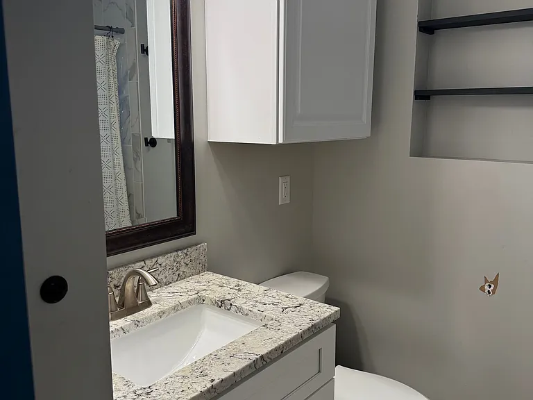 7300 W Markham St — Photo 18