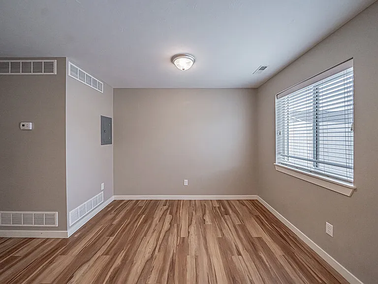 Meadowcreek Townhomes — Photo 13