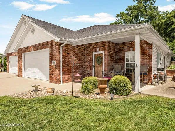 2004 Oak Leaf Dr Unit A, Jefferson City, MO 65109