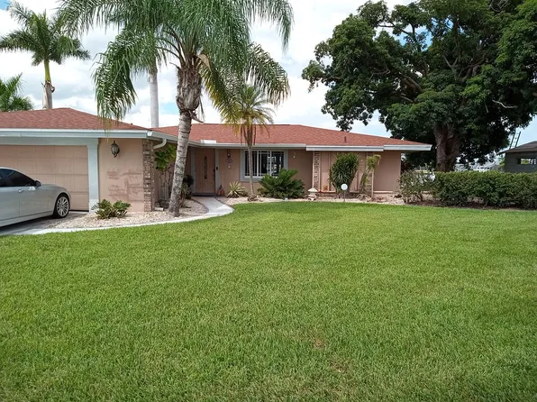 1802 Lakeview Blvd, North Fort Myers, FL 33903