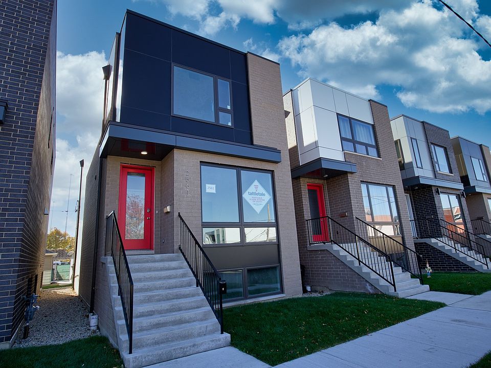 1st image of 2561 S Hillock Ave