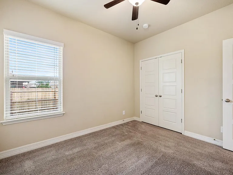 810 Low Cloud Dr — Photo 30