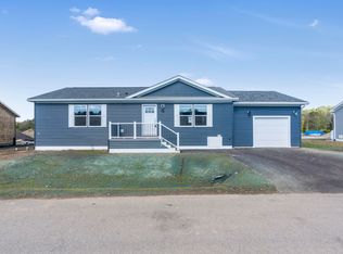 14 Colony Way, Kittery, ME 03904