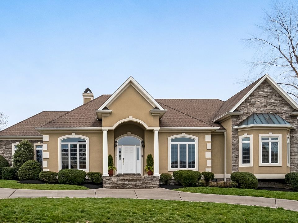 1st image of 501 Glenway Cv