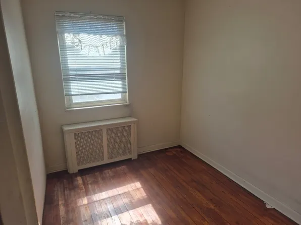 122-12 6th Avenue image 5 of 7