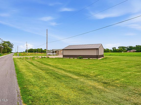 5th image of 10904 W Township Road 116