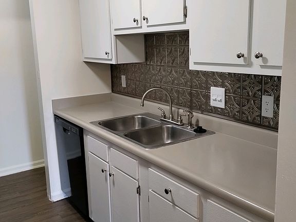 4th image of 210 Breckenridge Dr #210