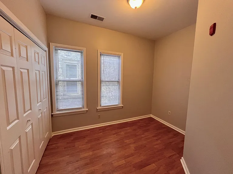 1718-34 E Lafayette Pl — Photo 49