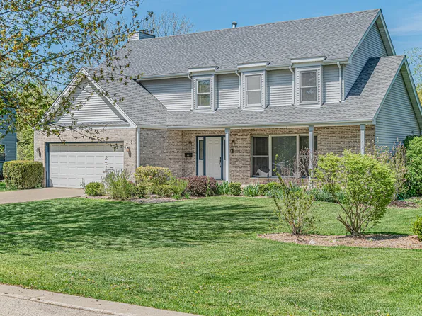 382 Beverly Rd, Barrington, IL 60010