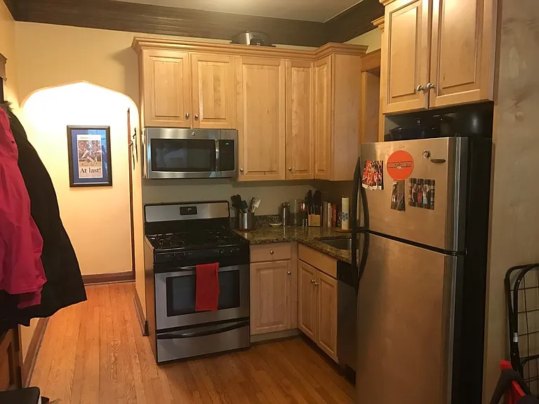 650 W Buckingham Pl #1S — Photo 1