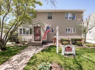 740 Dogwood Ave, Franklin Square, NY