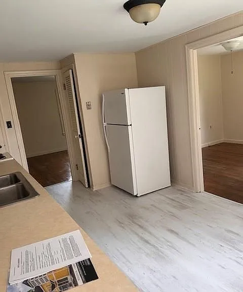 4 Preston Dr — Photo 3