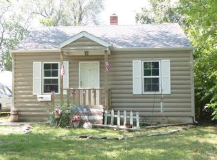 2435 N Delaware Ave, Springfield, MO 65803