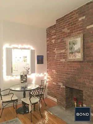 Rented by Bond New York | media 10